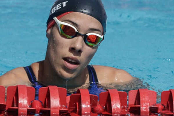 A mejor ritmo se despidió Elisbet de justa mundial de natación