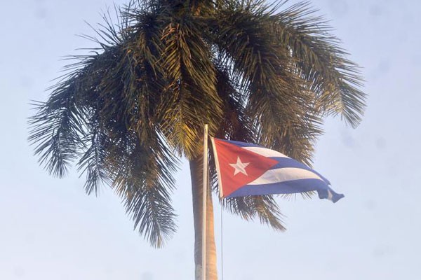 Bandera cubana. Foto: Ismael Batista