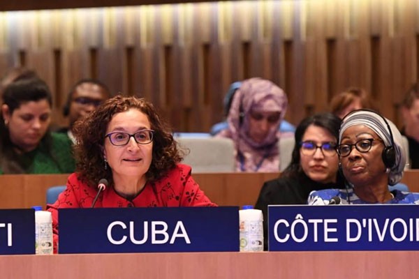 Embajadora de Cuba, Dulce Buergo.