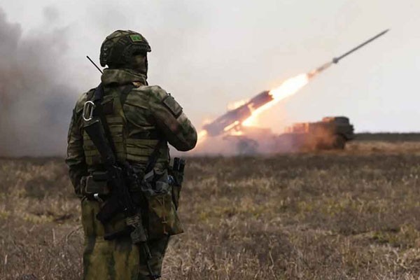 Liberar Novomijailovska dará ventaja en Donetsk al ejército ruso