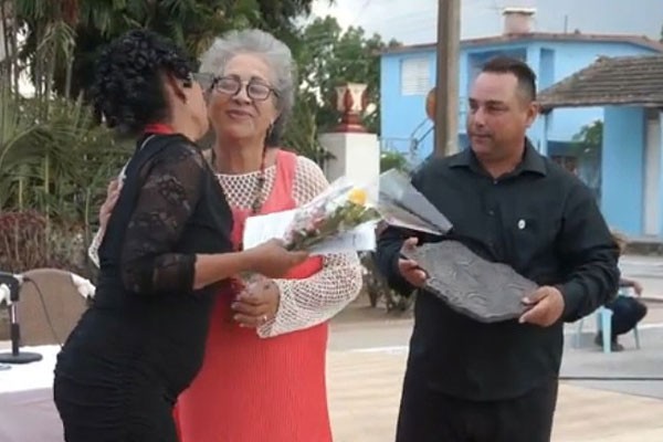 Aurora Nápoles Quiñones, Hija Ilustre de Guáimaro (+ Video)