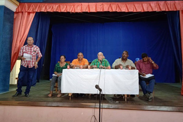 Visita gubernamental en Guáimaro