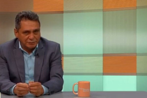 Doctor cubano JUlio Baldomero Hernández.