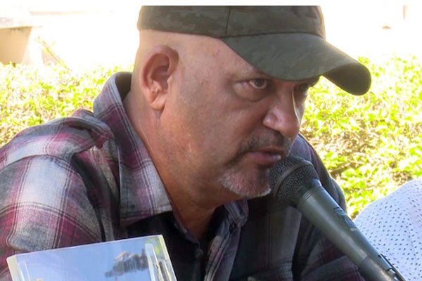 Carlos Esquivel, premio de poesía Nicolás Guillén 2023. Foto: Tomada de Tunas Visión