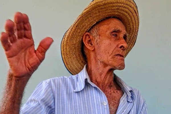 Nonagenario matancero Ramón del Rosario Veleiro 