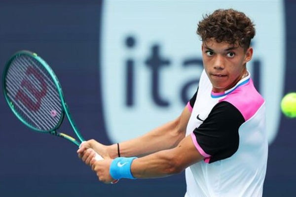 Tenista estadounidense Darwin Blanch