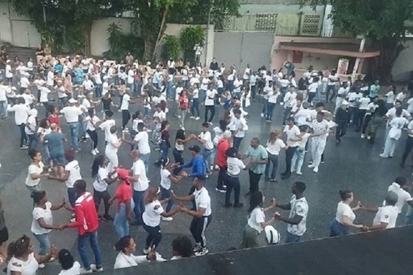 Proyecto Retomando el Son Bailando Casino