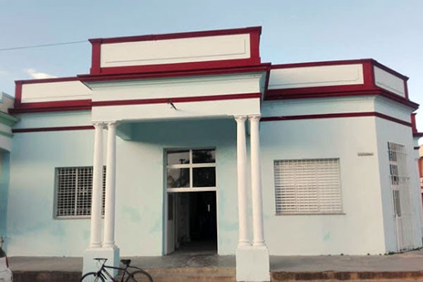 Casa de la Cultura Luz Palomares García en Guáimaro