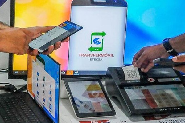 Proceso de bancarización entre las principales preocupaciones de la población floridana (+Audio)