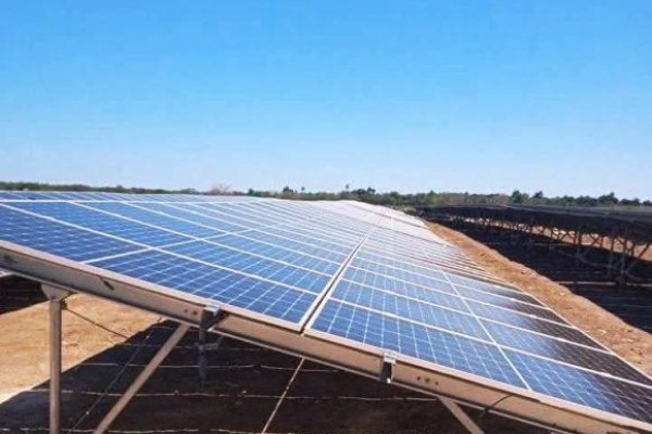 Sincronizados más de la mitad de los parques solares fotovoltaicos previstos para este año