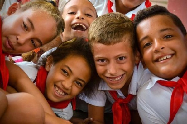 Reorganizarán red escolar atendiendo a la dinámica demográfica del país