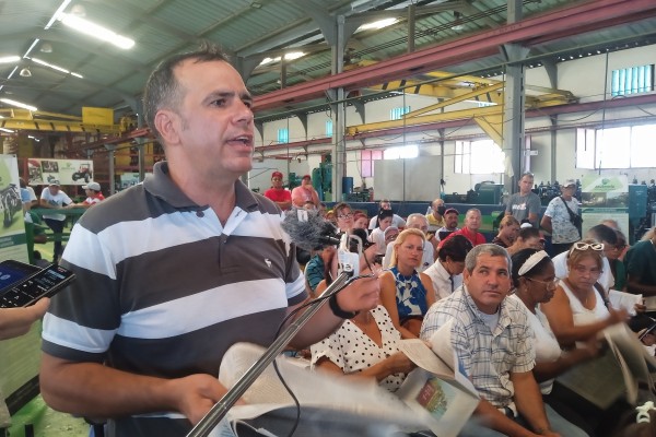 Inicia discusión del Anteproyecto Ley del Código de Trabajo en colectivo del sector azucarero