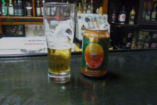 Comercializarán en Cuba una nueva cerveza y cuatro tipos de ginebras