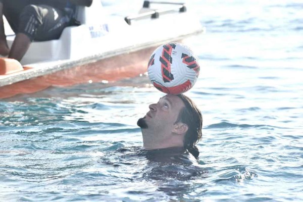 Cubano Lefont implanta nuevo récord mundial en Gran Retto, Varadero