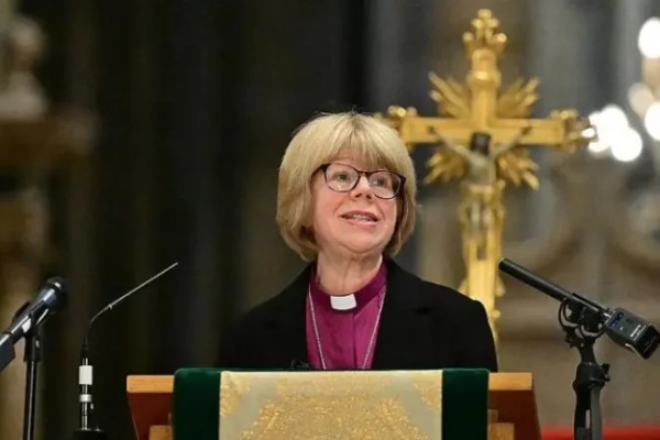 Inglaterra elige a Sarah Mullally arzobispa de Canterbury, primera mujer en liderar la Iglesia anglicana en casi 500 años