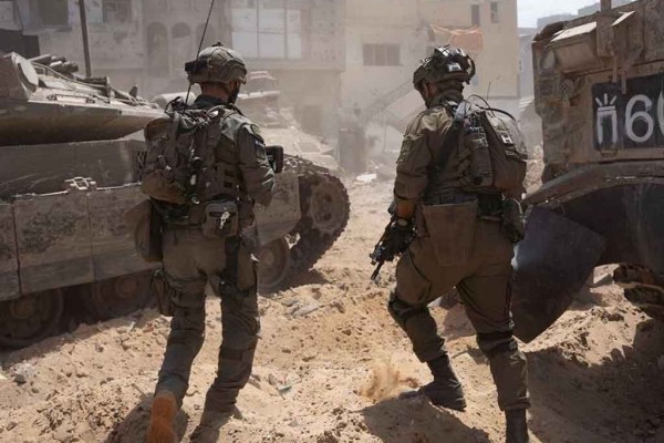 Hamas e Israel acuerdan primera fase de un plan para terminar guerra