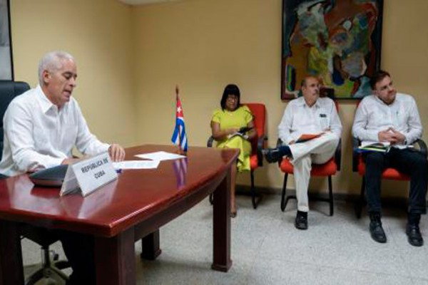 Denuncia Cuba en la CELAC escalada militar en el Caribe