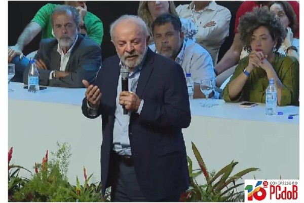 Lula defiende en Brasil a pueblos y gobiernos de Venezuela y Cuba