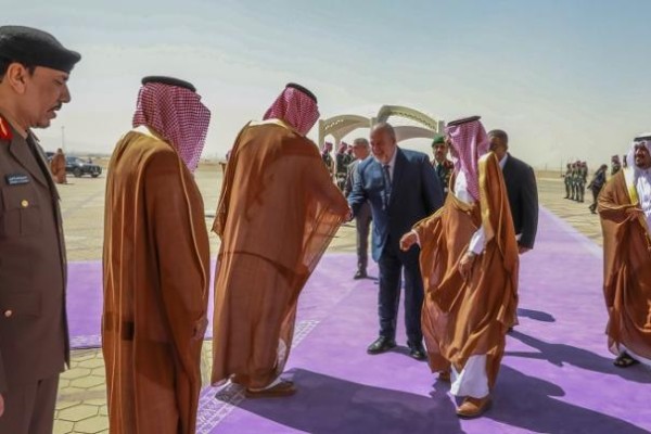 Arabia Saudita da la bienvenida al Primer Ministro cubano