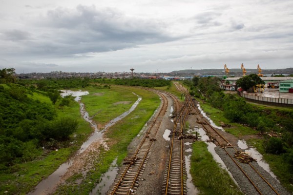 Anuncia ministro de Transporte labor de recuperación tras Melissa