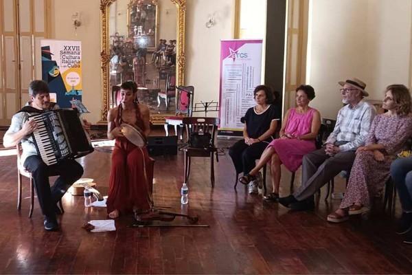 Cuba and Italy Unite Through a Musical Performance