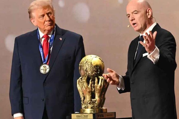 Trump, FIFA Peace Award Amid Continuing Raids