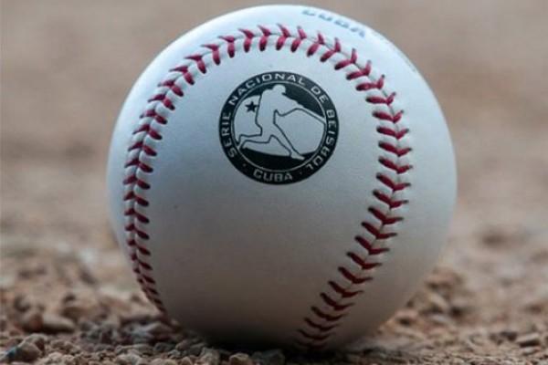 El béisbol vuelve a mover pasiones en Cuba