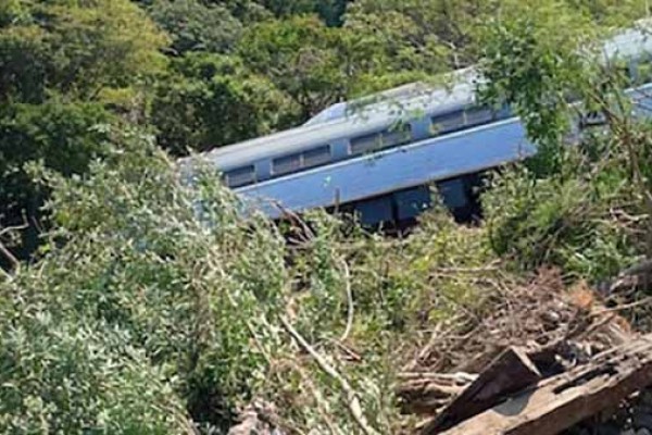 Cuba expresses solidarity with Mexico following the train accident.