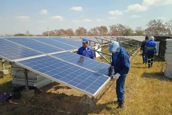 Camagüey avanzó en inversiones con nuevos parques fotovoltaicos 