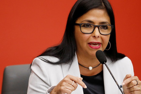 Se desconoce paradero de Maduro, afirma vicepresidenta