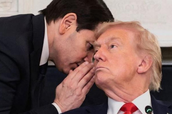 Who lied to the President?