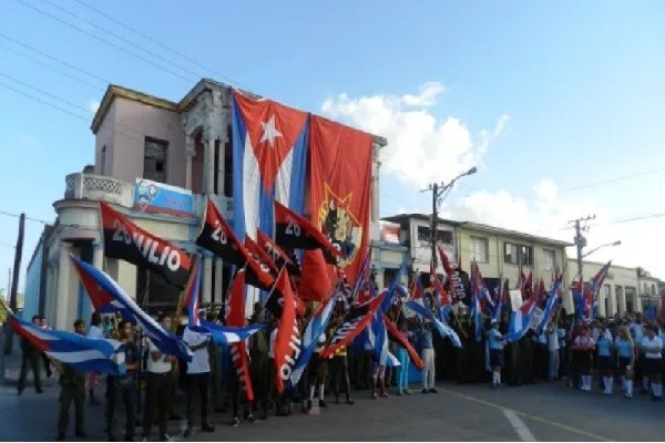 Camagüey residents will remember the triumphant entrance of the Caravan of Freedom