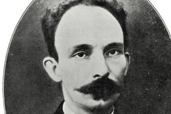 José Martí, present in all times