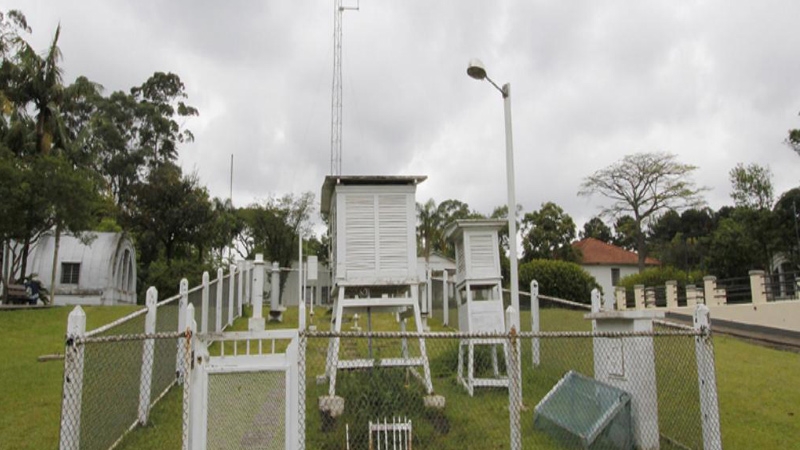 Estación Meteorológica en Angola