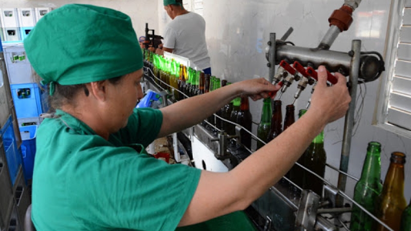 Empresa de bebidas 