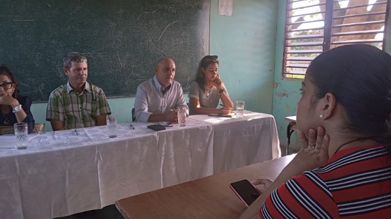 Rector of the University of Camagüey held an exchange with students from Guáimaro (+ Photos)