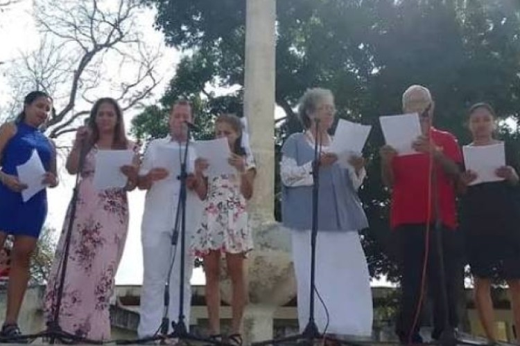 From Radio Guáimaro, a declaration of love for Cuba