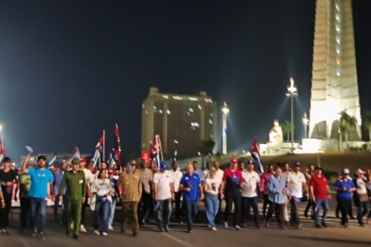 A lot of cuba in the strees