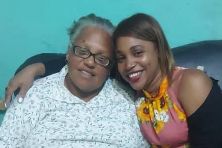 Young woman born in Guáimaro takes on with dedication the mission of accompanying those who need it most (+ Audio)