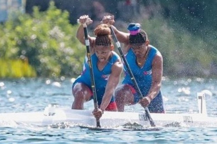 Cubanas campeonas en Copa Mundial de canotaje