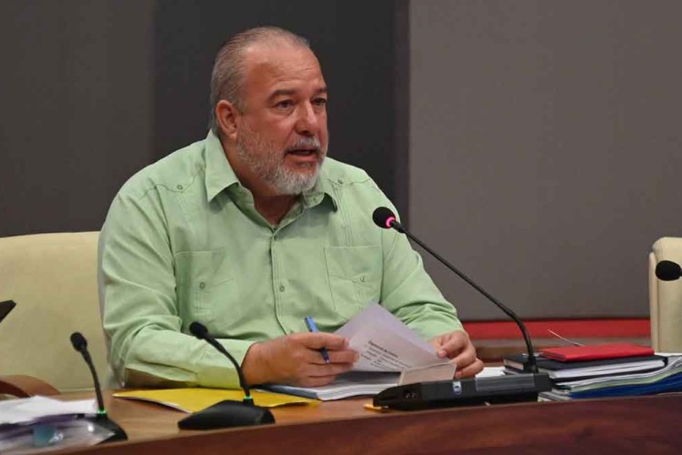 Cuba se plantea redimensionamiento de gestión pública