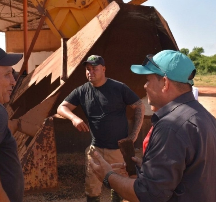 Planta de áridos en Jiquí, motor de empleo y producción agrícola diversificada