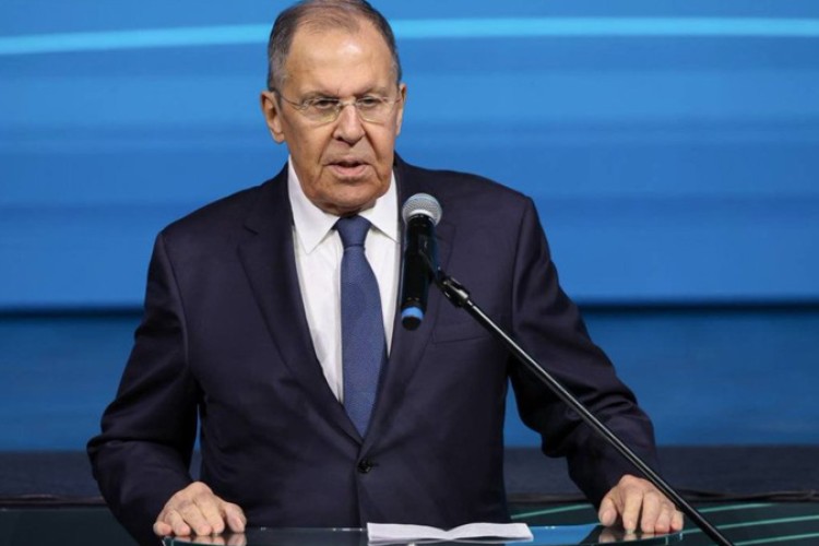 Rusia afrontará cualquier escena tras fin del Start III, acota Lavrov