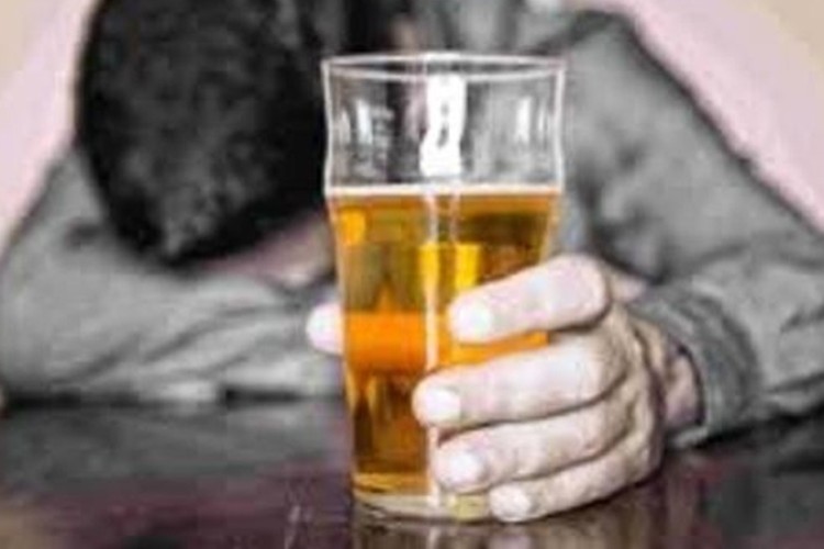 Alcohol and Vulnerability: Challenge of a Livestock Region (+ Audio)