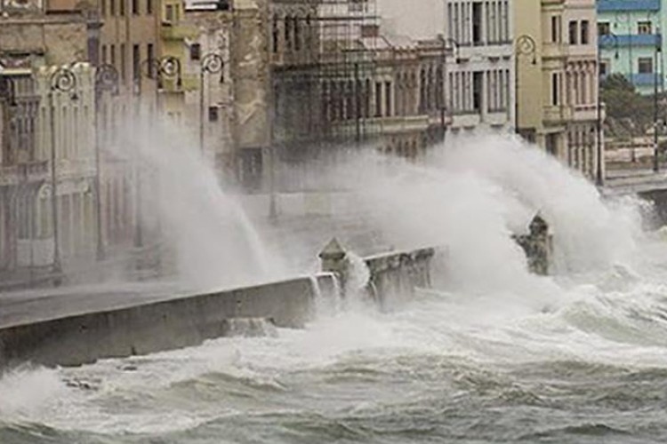 Promueven proyecto ambiental para municipios costeros capitalinos