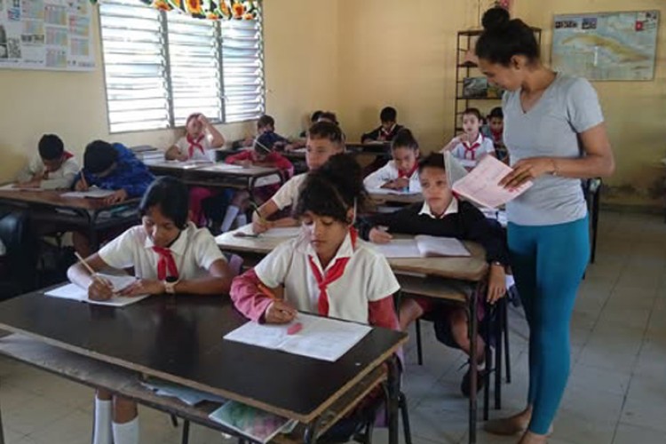 Pioneros y maestros guaimareños consolidan la educación como acto de resistencia (+ Fotos)