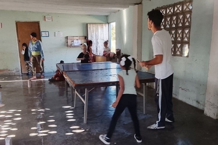 At Rafael Morales Elementary School, table tennis is practiced (+ Photos and Post)