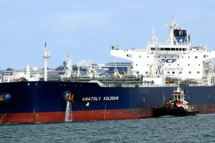 Rusia informa de la llegada de uno de sus petroleros a Cuba