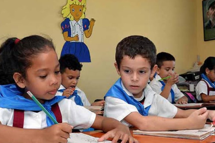 Sector educacional guaimareño comprometido con la cultura constitucional