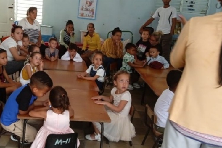 Children's circles: 65 years of a conquest (+ Photos)